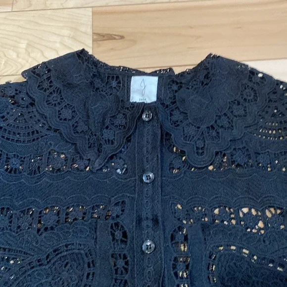 Joie Elegant Black Lace Blouse with Gorgeous Collar - Picture 12 of 15